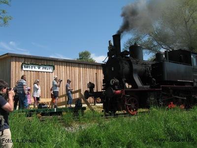 70 083 bei der Einfahrt in Haag, Pfingsten 2008