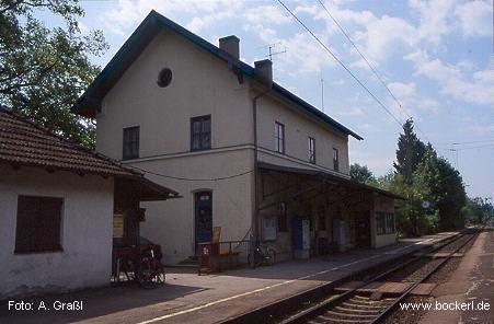 Empfangsgebäude Langenbach, 2000